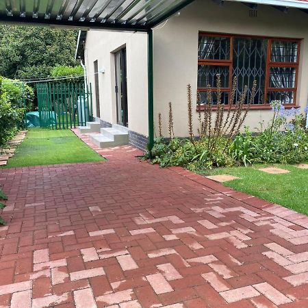 Appartement Garden And Park Leisure On Tugela à Benoni Extérieur photo