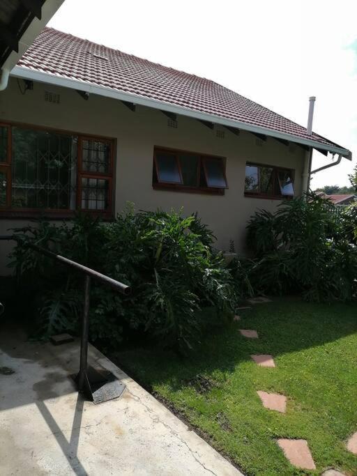 Appartement Garden And Park Leisure On Tugela à Benoni Extérieur photo