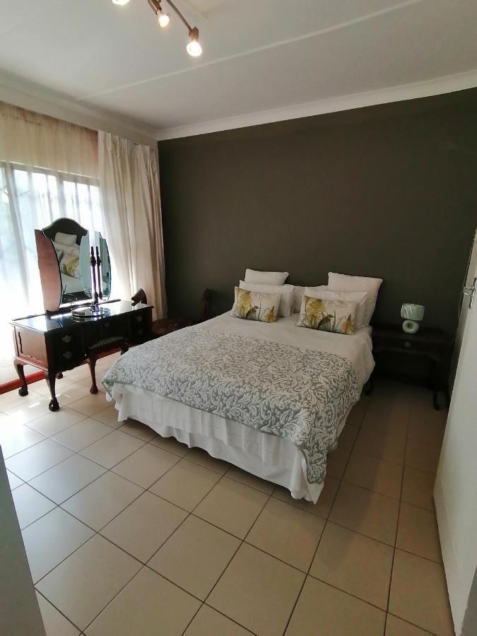 Appartement Garden And Park Leisure On Tugela à Benoni Extérieur photo
